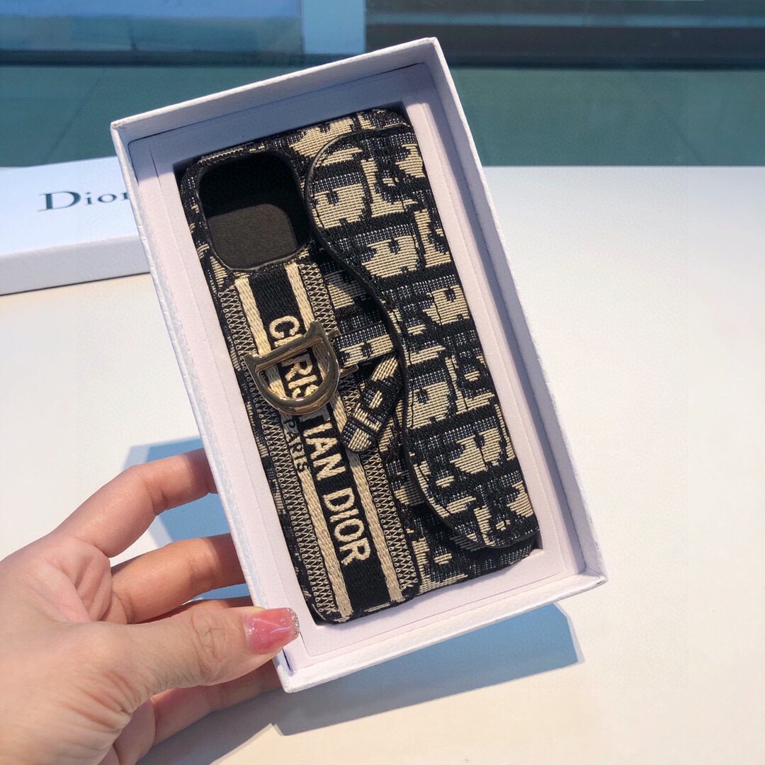 22SS高品質 クリスチャンディオール iPhoneXS/XS Max/11(6.1)/11pro(5.8)/11proMAX(6.5)/12(6.1)/12pro(6.1)/12proMAX(6.7)/13(6.1)/13pro(6.1)