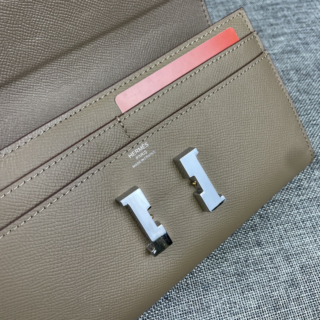 エルメス 2022SSKelly 22cm チェーンショルダーバッグ 2212