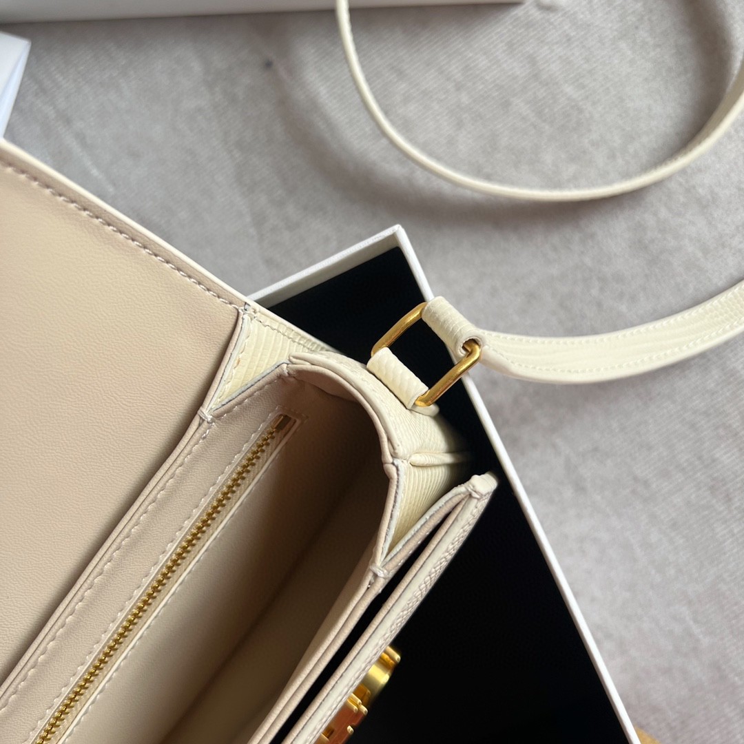 セリーヌ 2022SS18.5cm ミニショルダーバッグ