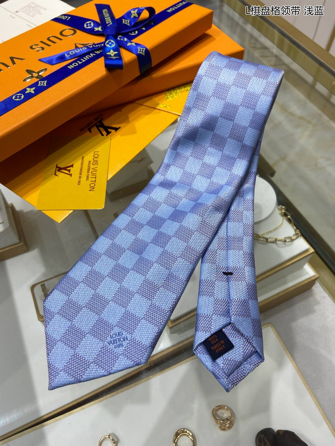 ルイヴィトン新作 高品質 シルク Tie【紳士 スーツ】ネクタイ