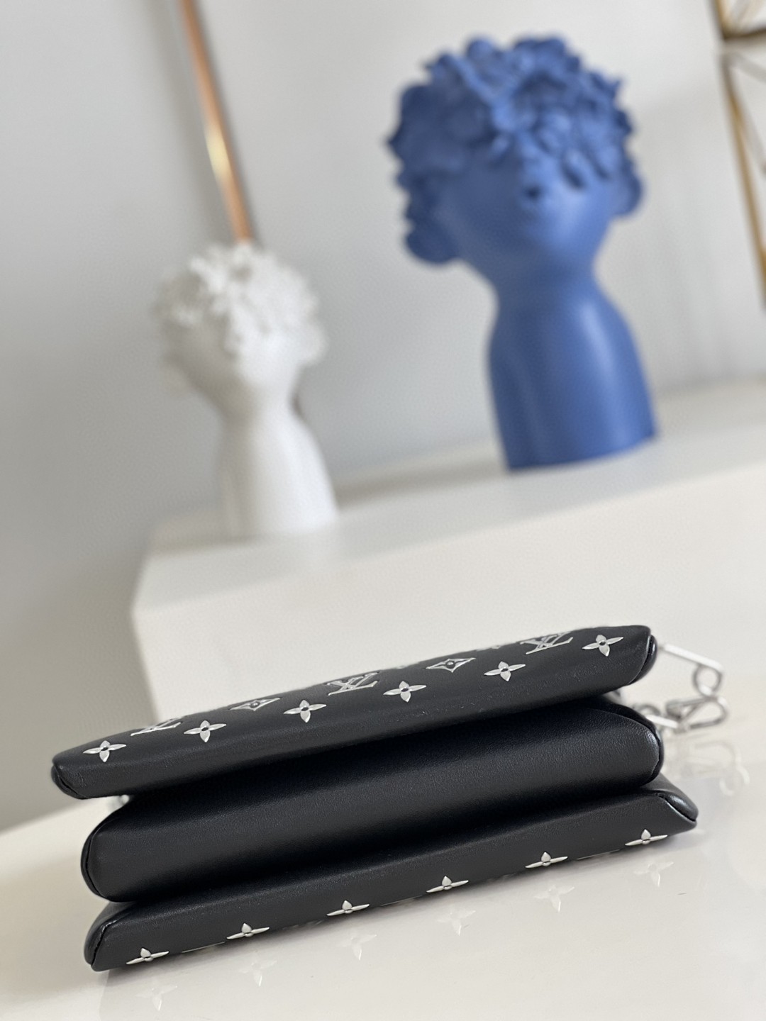 ルイヴィトン 超美品 Coussin 26cm ハンドバッグ