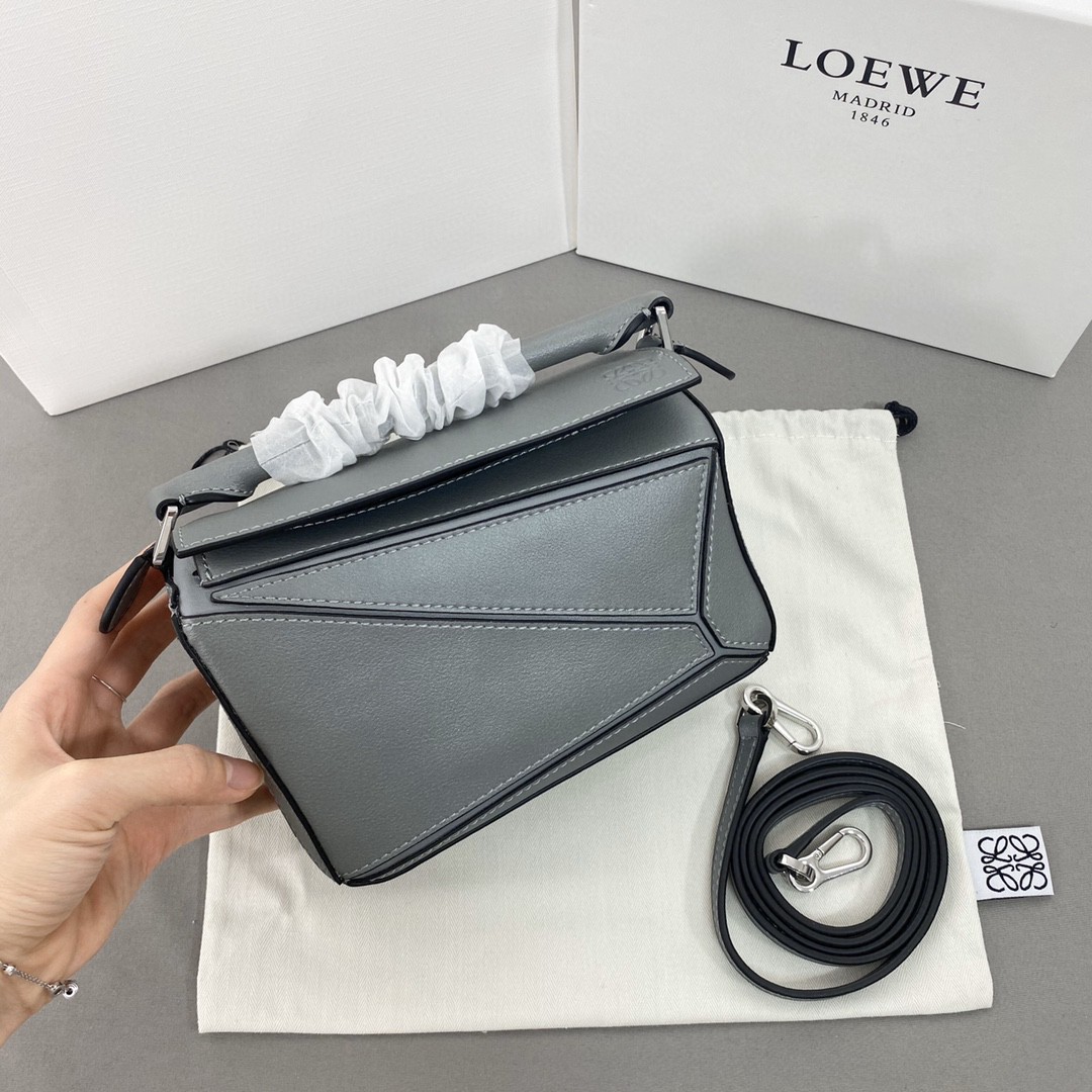 ロエベ 新作通販 puzzle mini 2WAY 手提げ袋 ショルダーバッグ