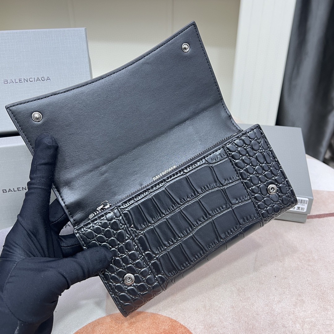 バレンシアガ 新品 Wホック二つ折り財布/長財布