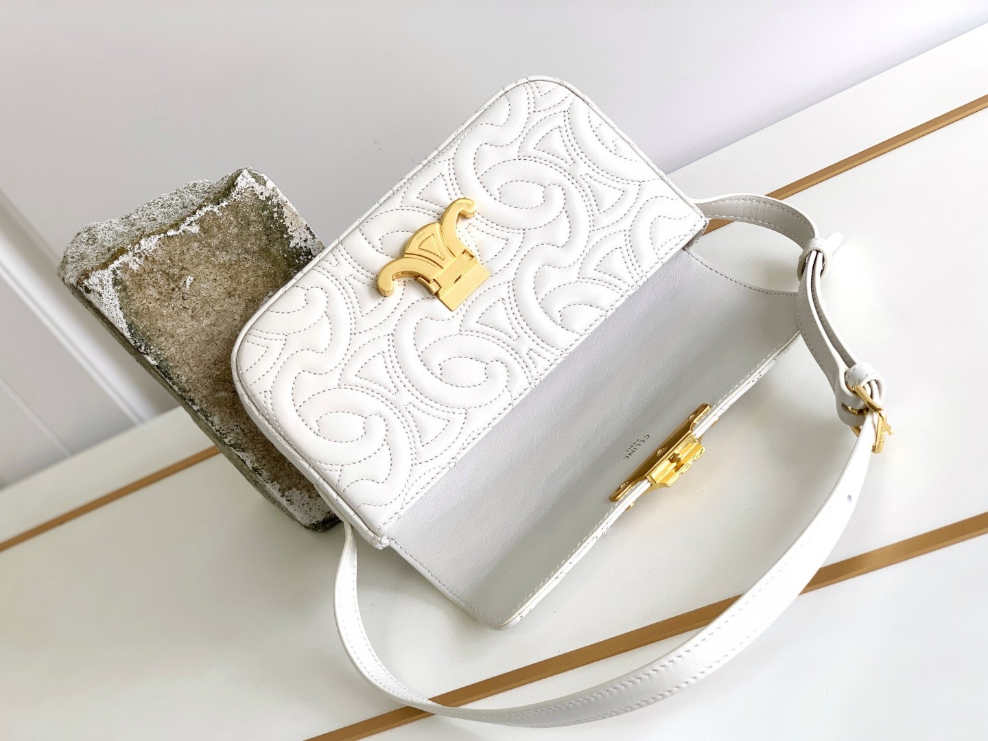 セリーヌ 超美品 Triomphe Shoulder Bag ハンドバッグ