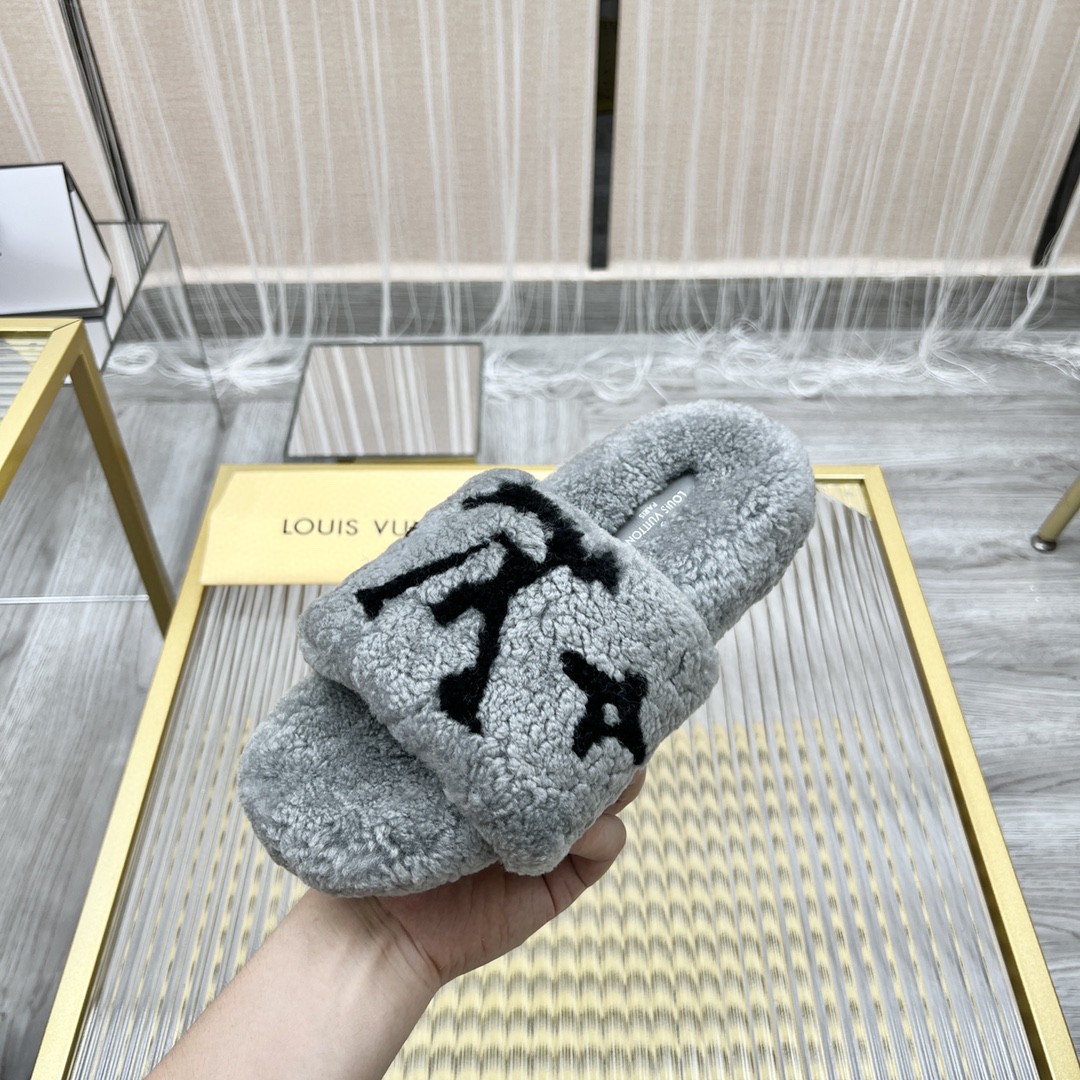 ルイヴィトン 極美品 ミュール レディース
