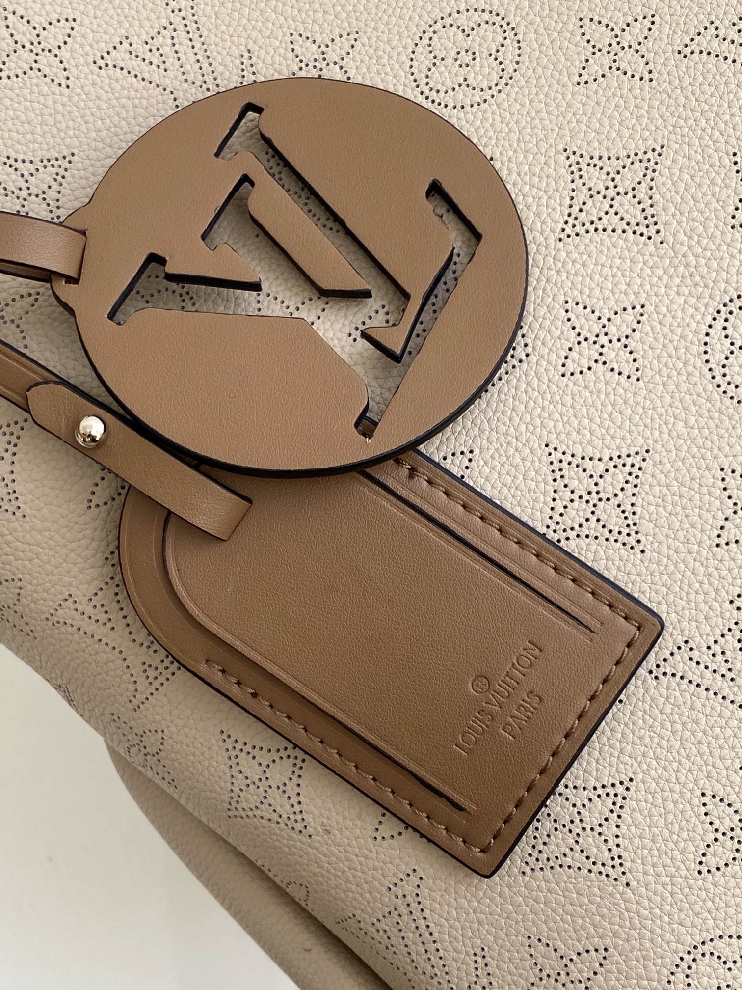 ルイヴィトン 高品質 32 Beaubourg Hobo ハンドバッグ