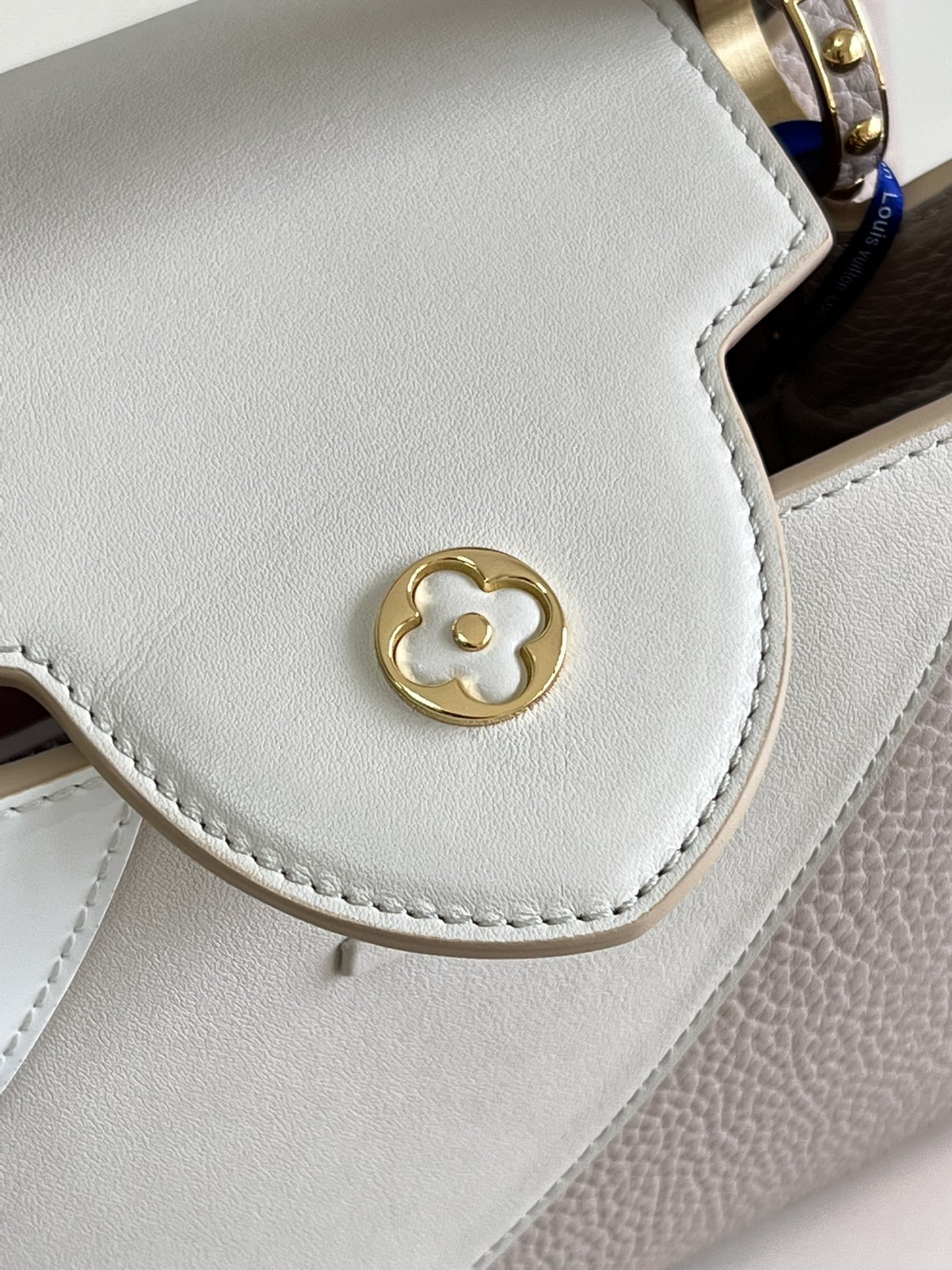 ルイヴィトン 超美品 Capucines BB 2WAY ハンドバッグ 2209