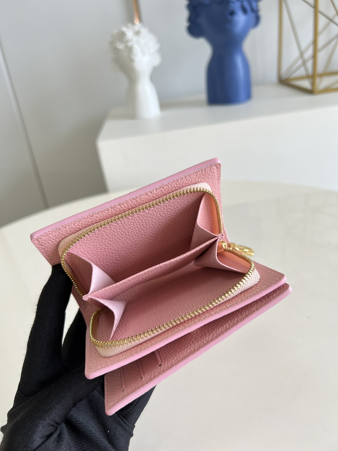ルイヴィトン 超美品 Monogram Empreinte 二つ折り 短財布