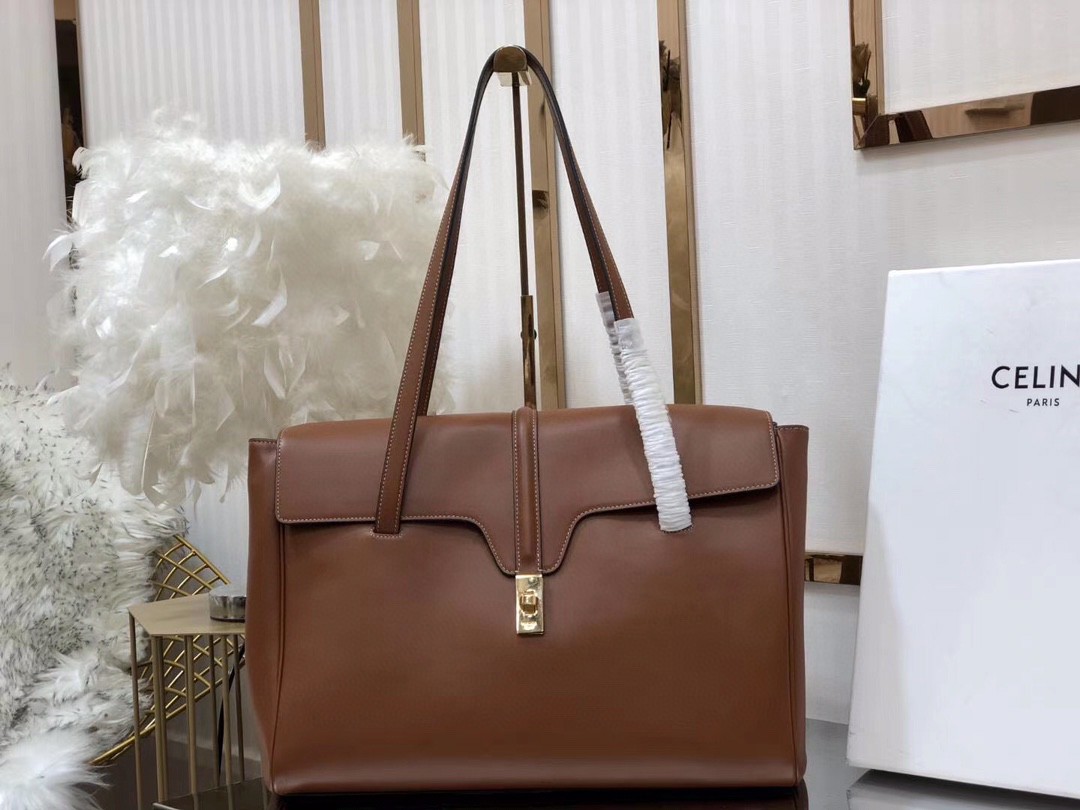 セリーヌ 超美品 Soft ワンショルダーハンドバッグ 2209