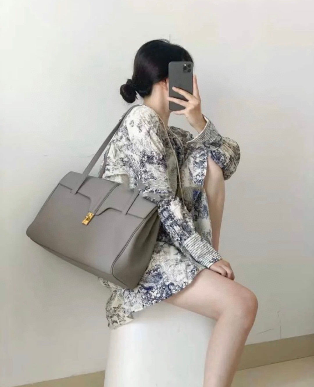 セリーヌ 超美品 Soft ワンショルダーハンドバッグ 2209