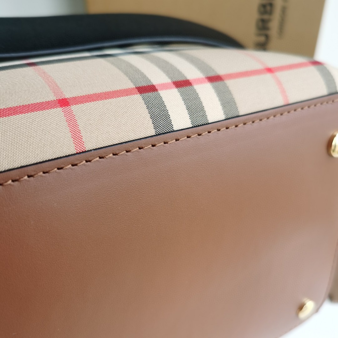 バーバリー 超美品 The Belt 2WAY ハンドバッグ
