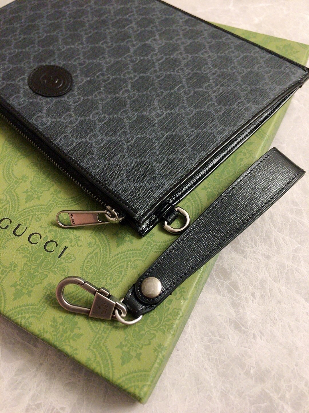 グッチ 2022SS30.5cm セカンドバッグ 2207