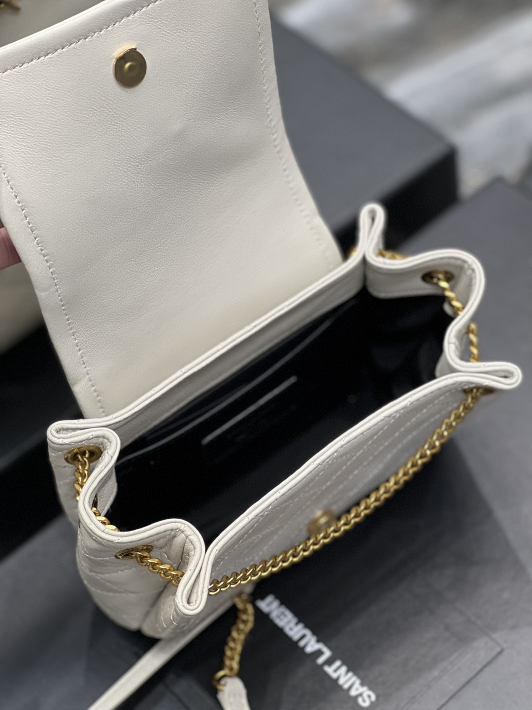 イヴ サンローラン 高品質 ミニショルダーバッグ 2206