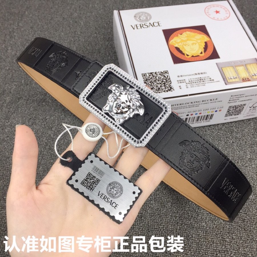 超美品 プレゼント ヴェルサーチ ベルト サンチュール