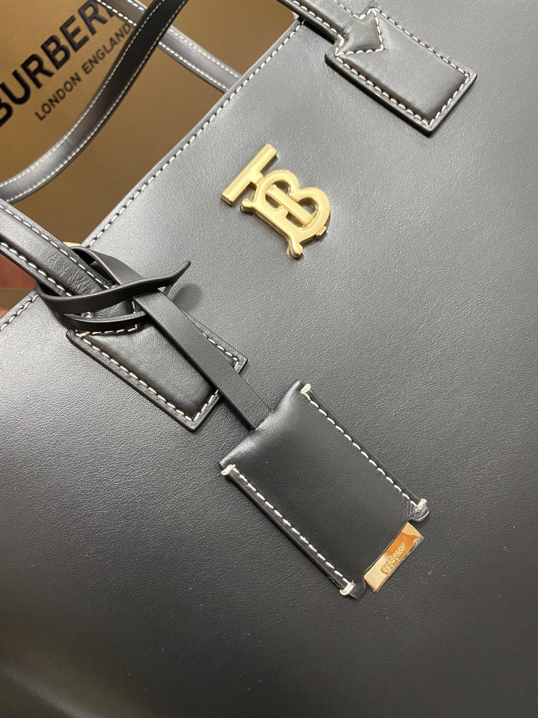 高品質 バーバリー Tote ハンドバッグ トートバッグ2206
