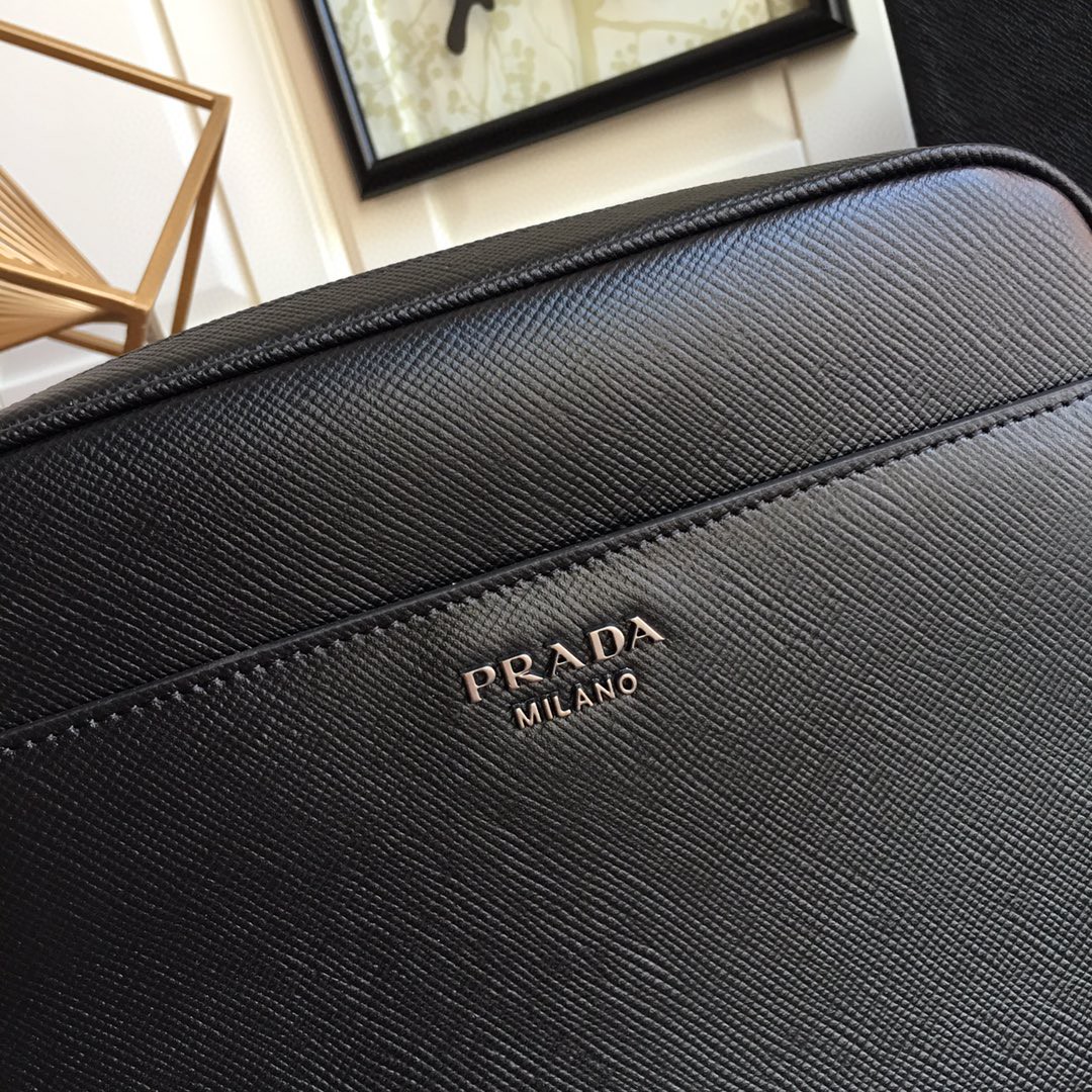 プラダ 高品質 saffiano ショルダーバッグ