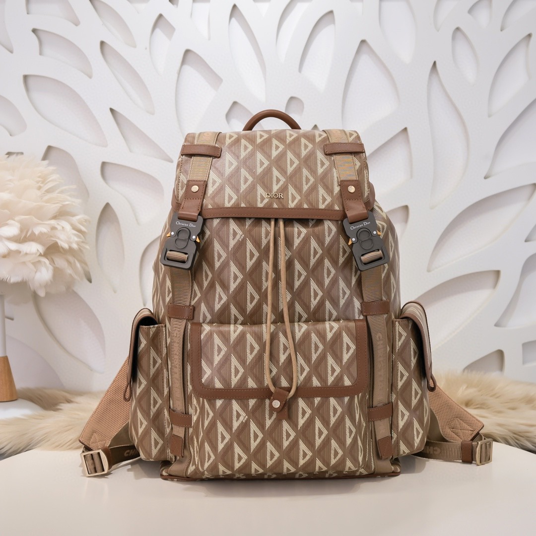 超美品 クリスチャンディオール Hit the Road 後背包 リュック