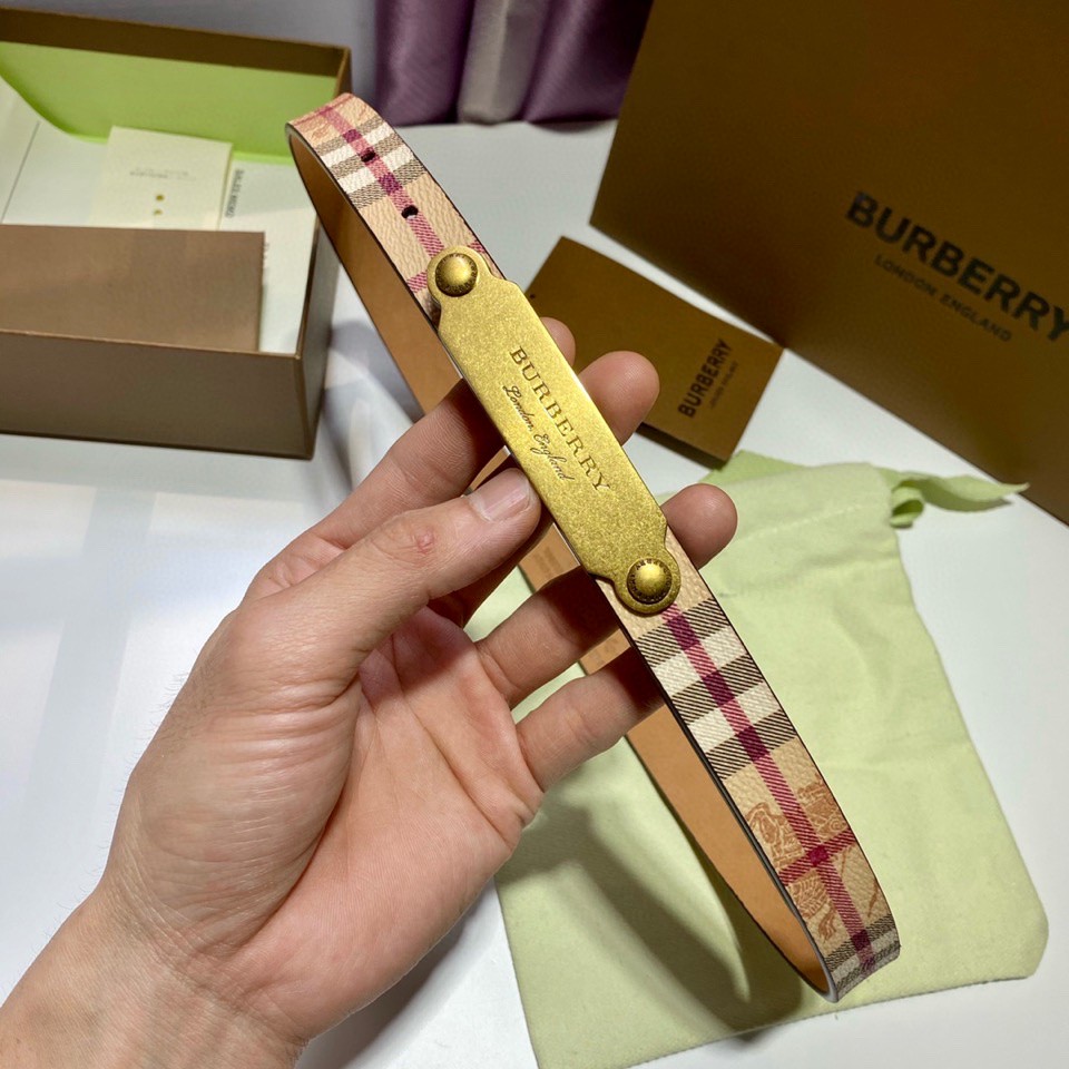 バーバリー 値下受付 女性 ベルト サンチュール 超美品