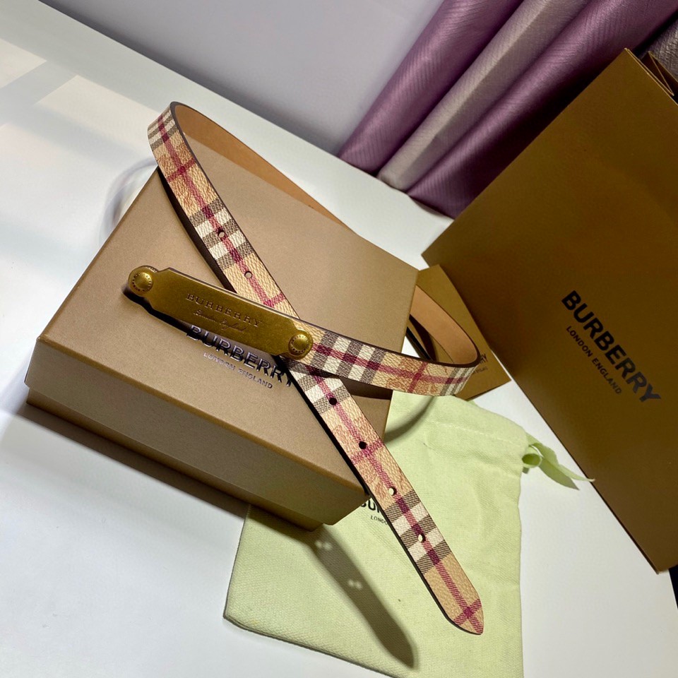 バーバリー 値下受付 女性 ベルト サンチュール 超美品