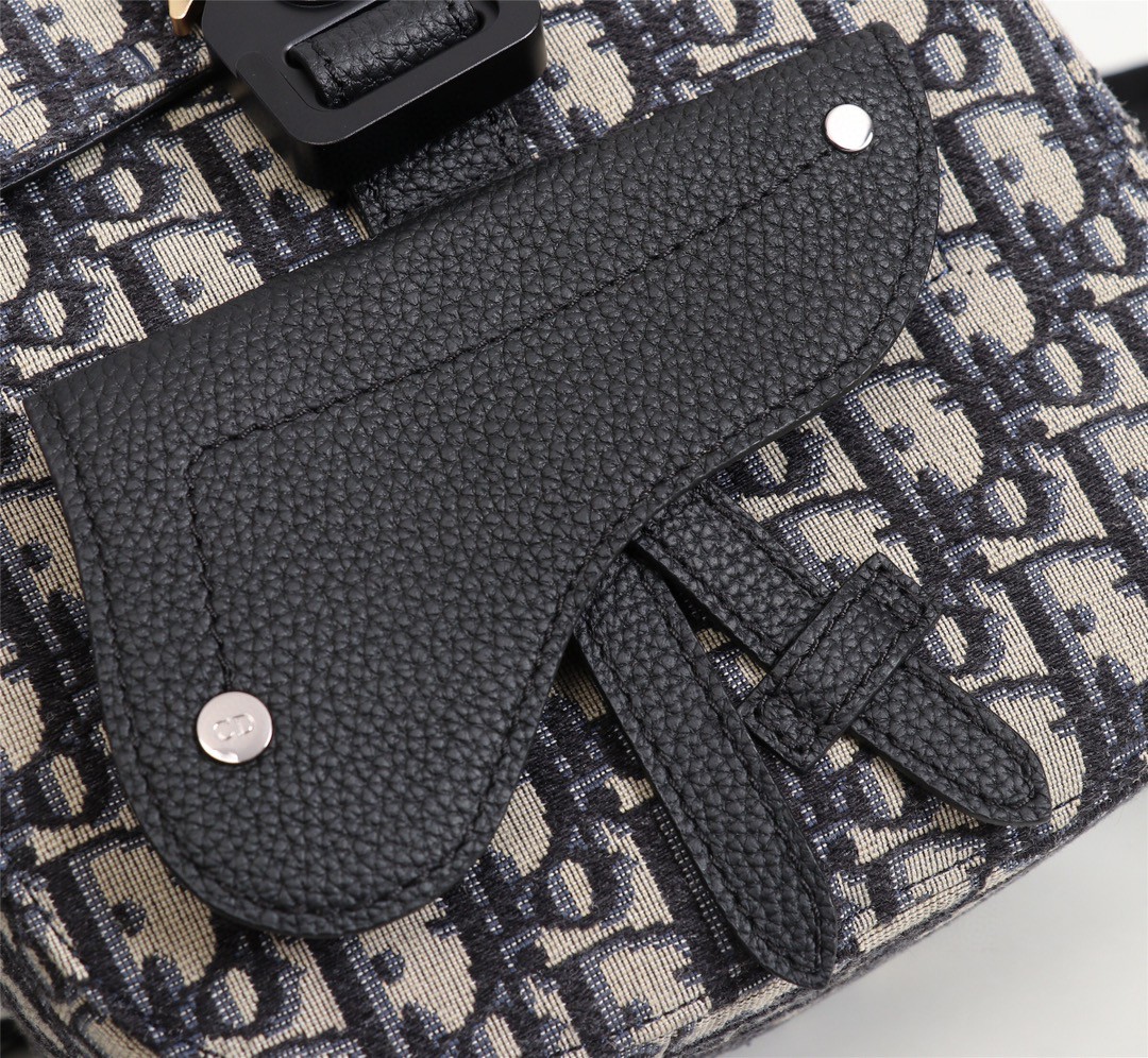 超美品 クリスチャンディオール saddle 後背包 リュック