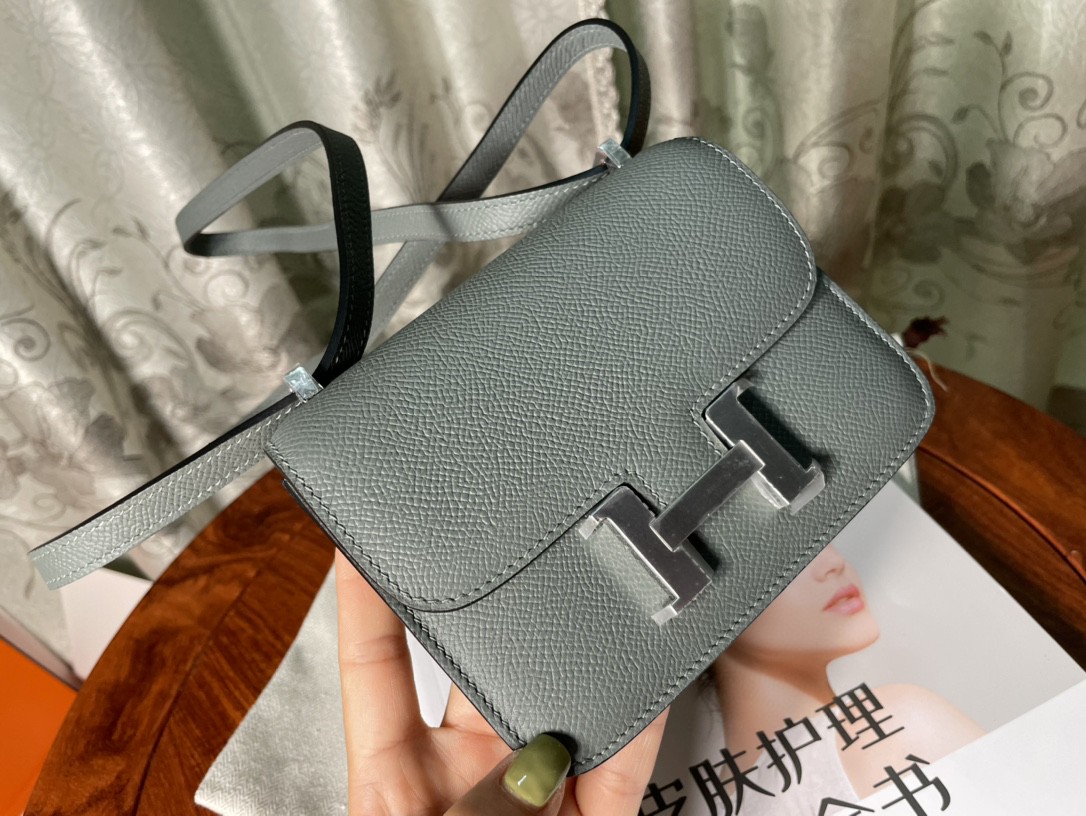 エルメス コンスタンス Constanceショルダーバッグ 14/18/23 2206HYJ
