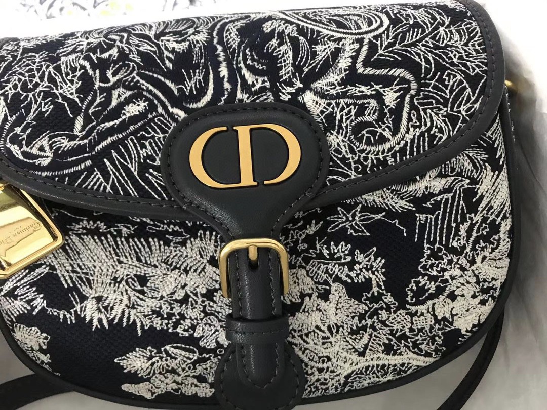 超美品 クリスチャンディオール Bobby ショルダーバッグ