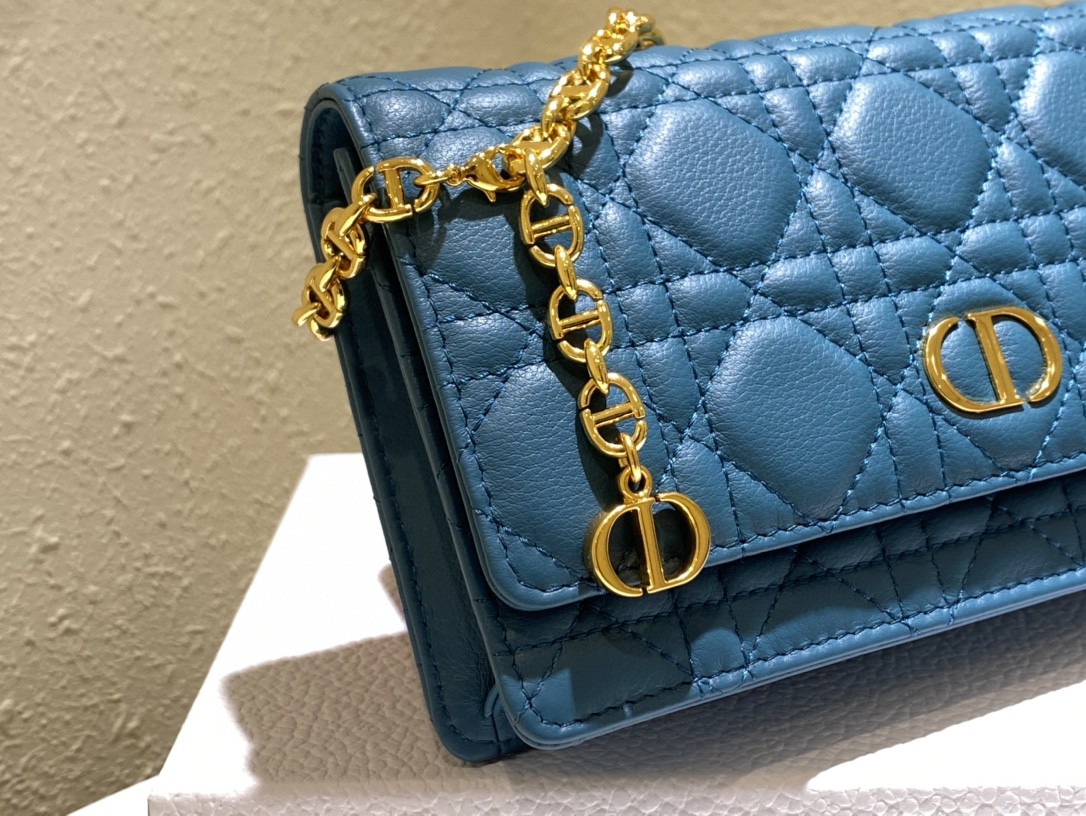 超美品 クリスチャンディオール Caro チェーンショルダーバッグ