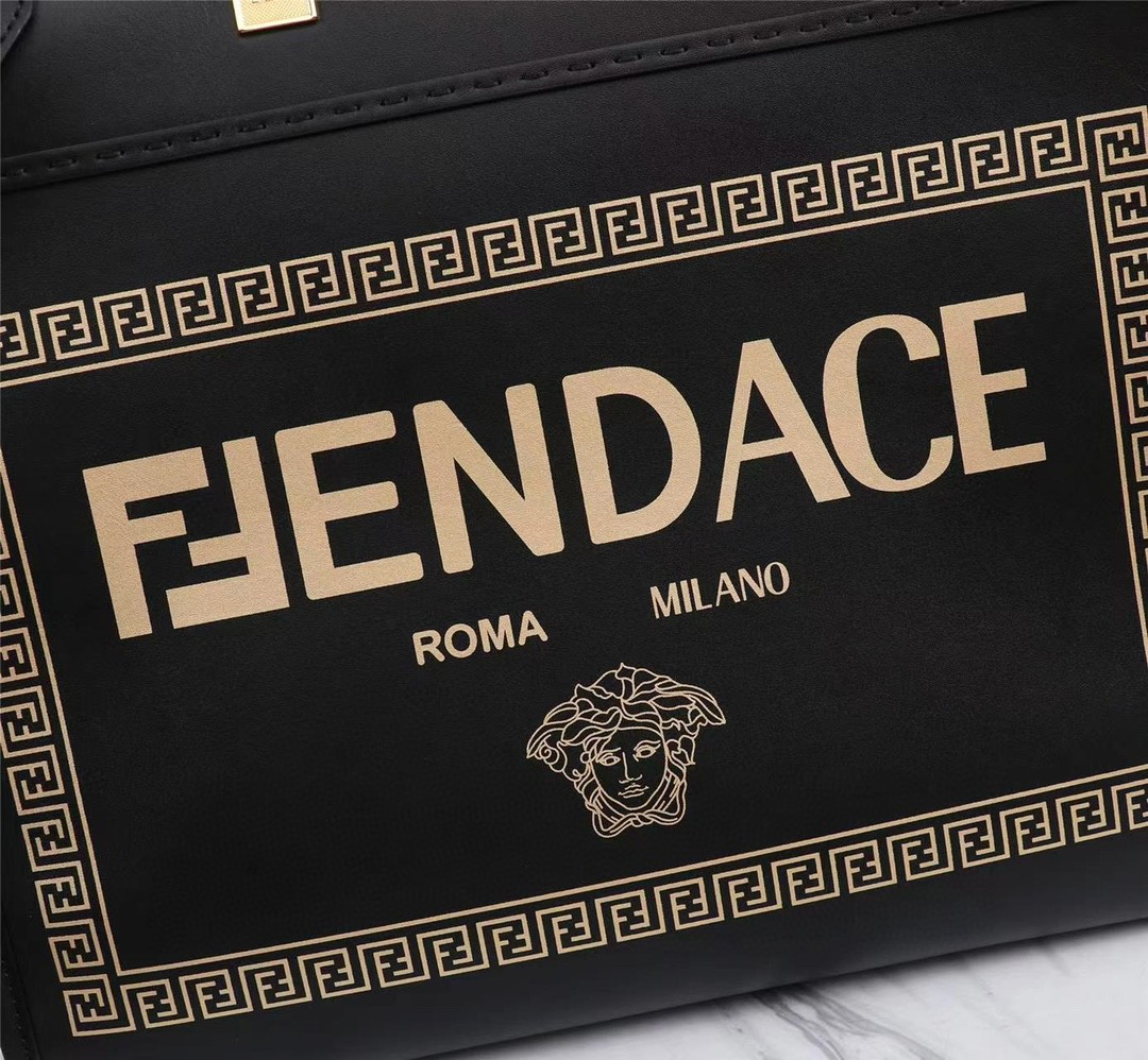 フェンディ 超美品 sunshine 2WAY Tote ハンドバッグ