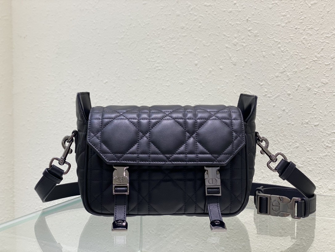 超美品 クリスチャンディオール Diorcamp ショルダーバッグ
