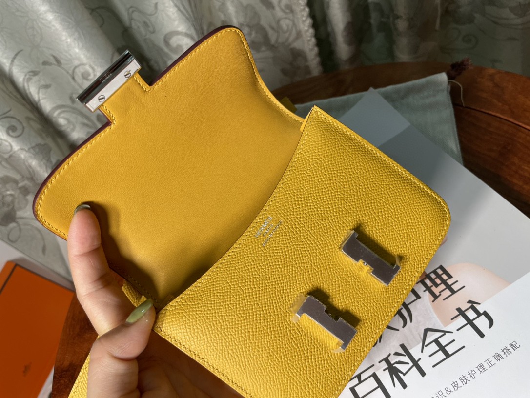 エルメス コンスタンス Constanceショルダーバッグ 14/18/23 2206HYJ
