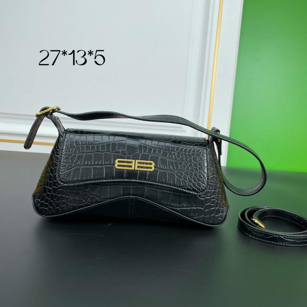バレンシアガ 2022新品 ショルダーバッグ 2206