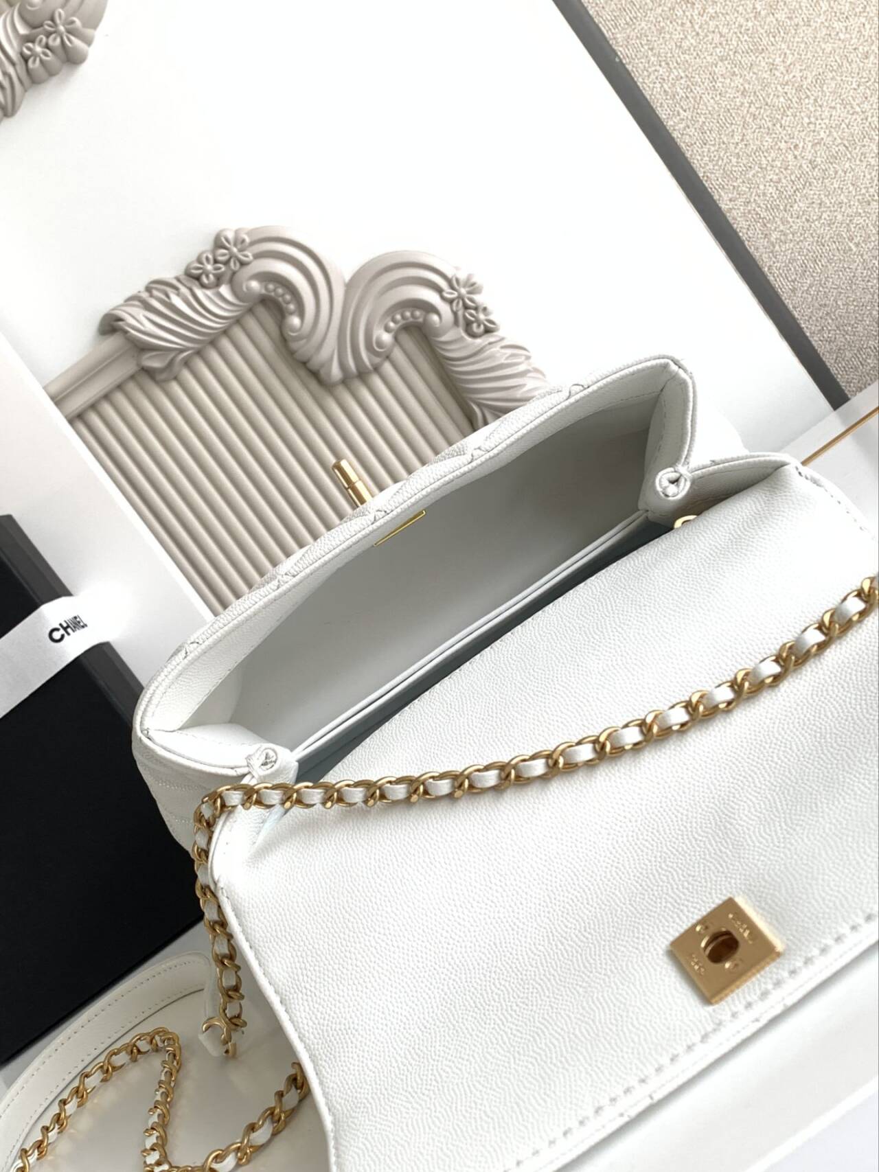 シャネル 超美品 2WAY ショルダーバッグ 2206AADAJ