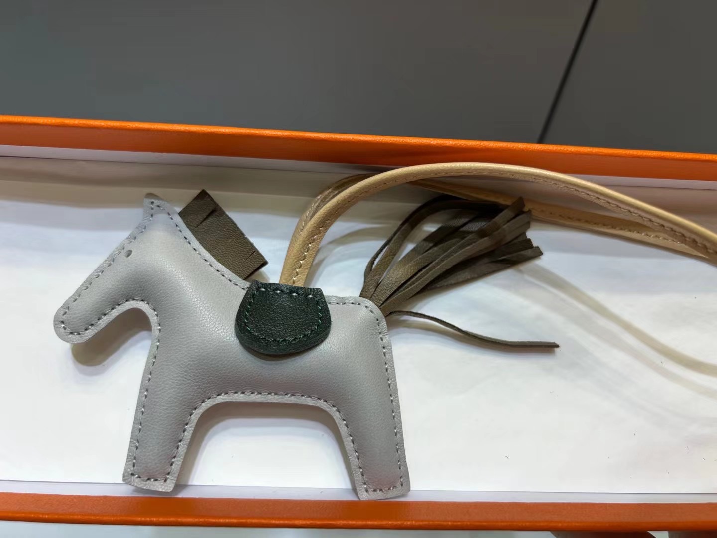超美品 エルメス 馬 小物 ストラップ