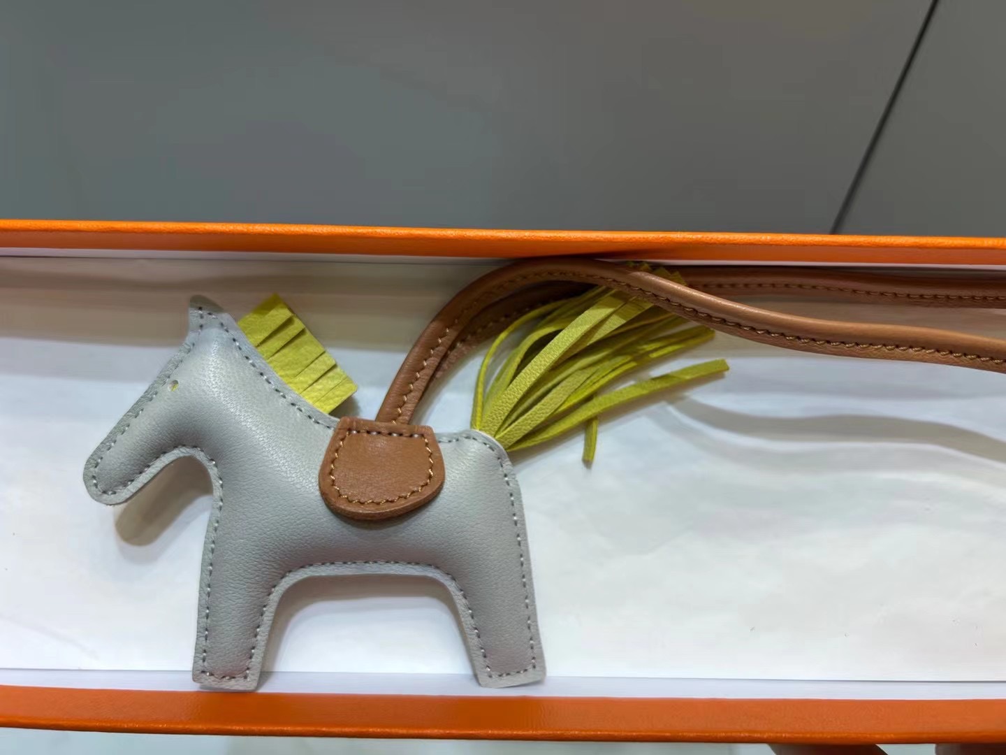超美品 エルメス 馬 小物 ストラップ