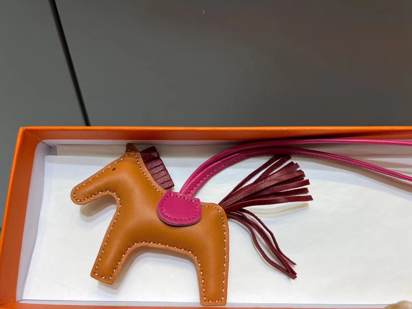 超美品 エルメス 馬 小物 ストラップ