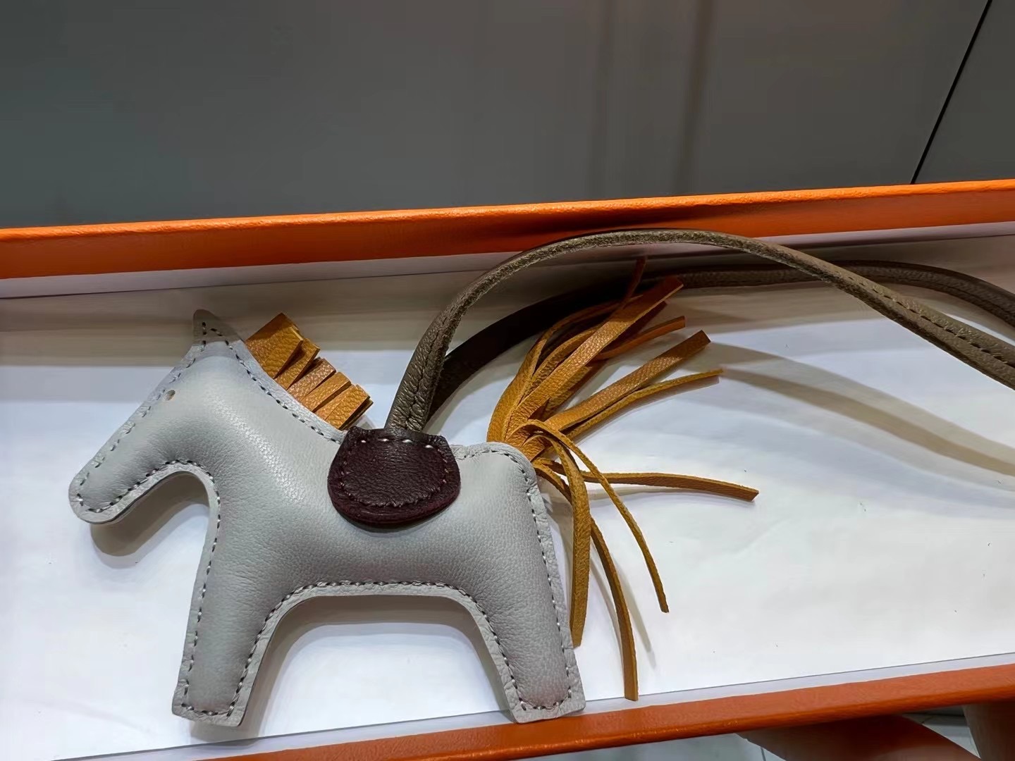 超美品 エルメス 馬 小物 ストラップ