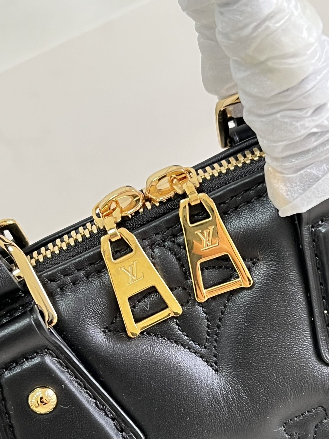 ルイヴィトン 超美品 ショルダーバッグ 鞄