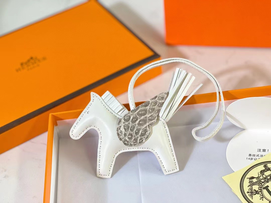 超美品 エルメス 馬 小物 ストラップ