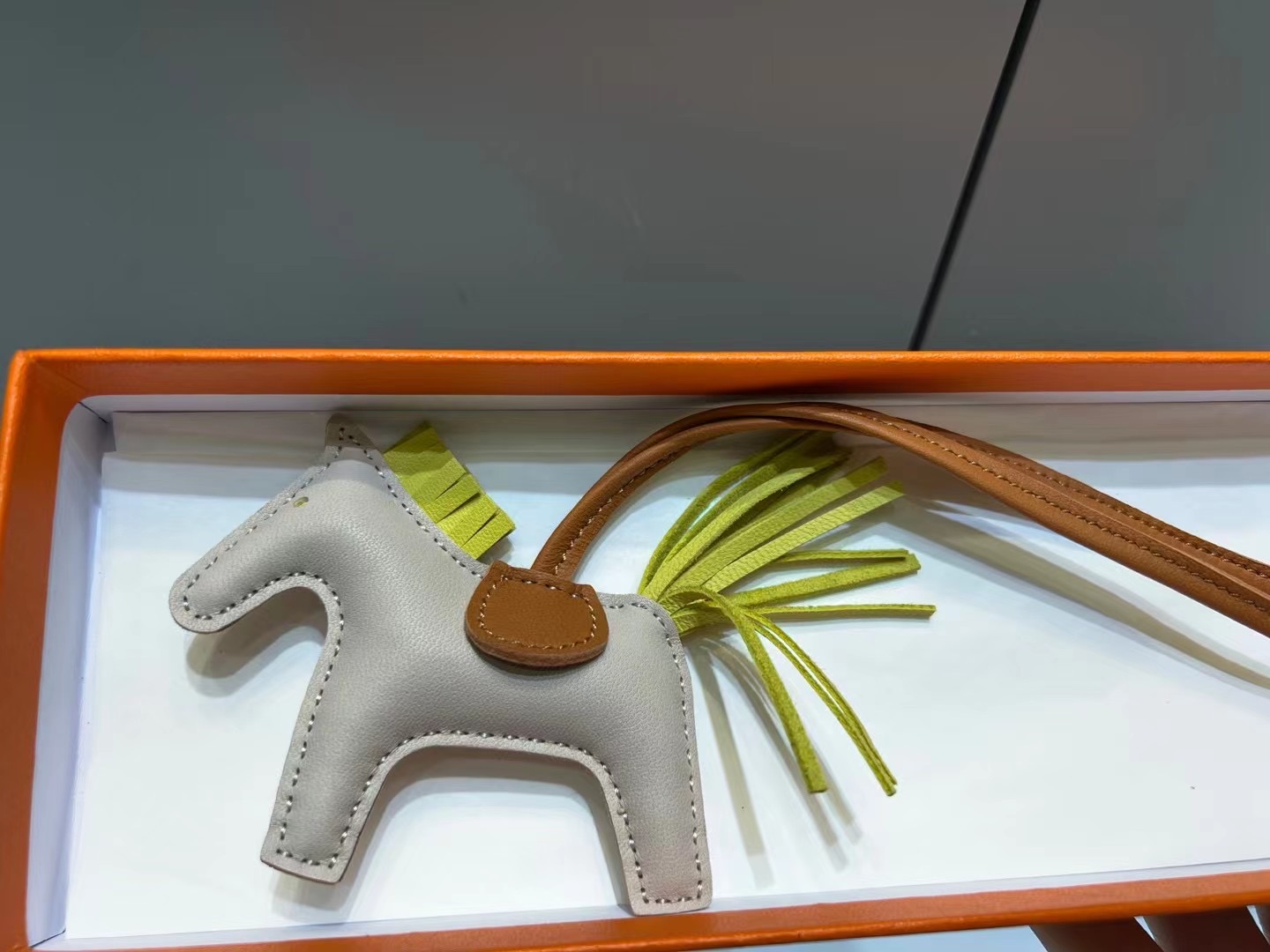 超美品 エルメス 馬 小物 ストラップ