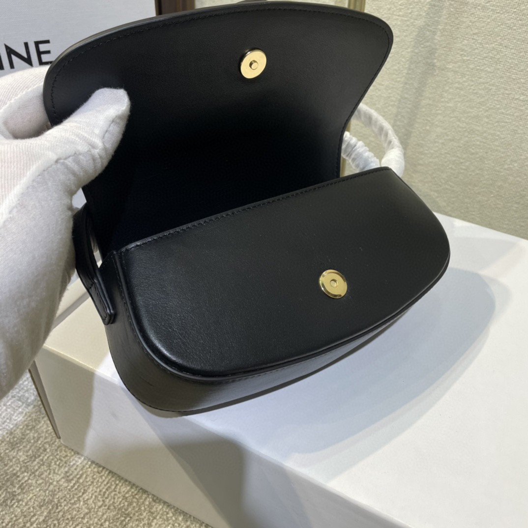 セリーヌ CELINE 超美品 ポシェット ショルダーバッグ 2205C