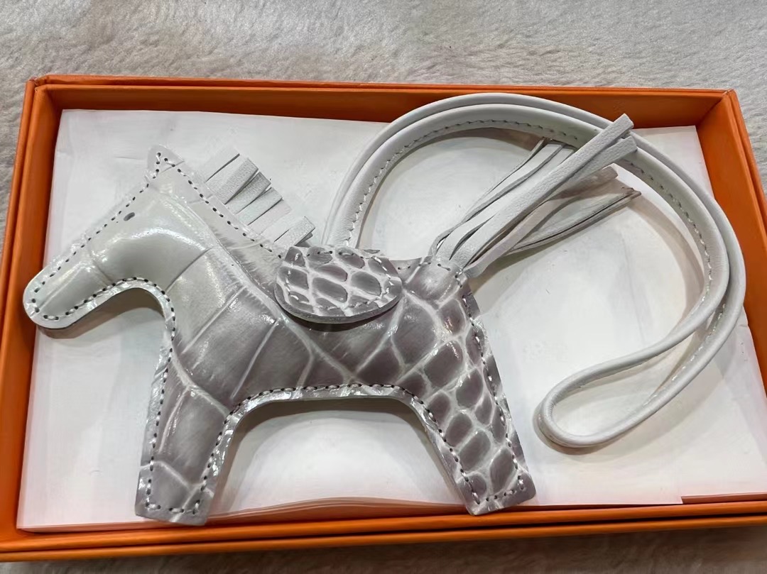 超美品 エルメス 馬 小物 ストラップ