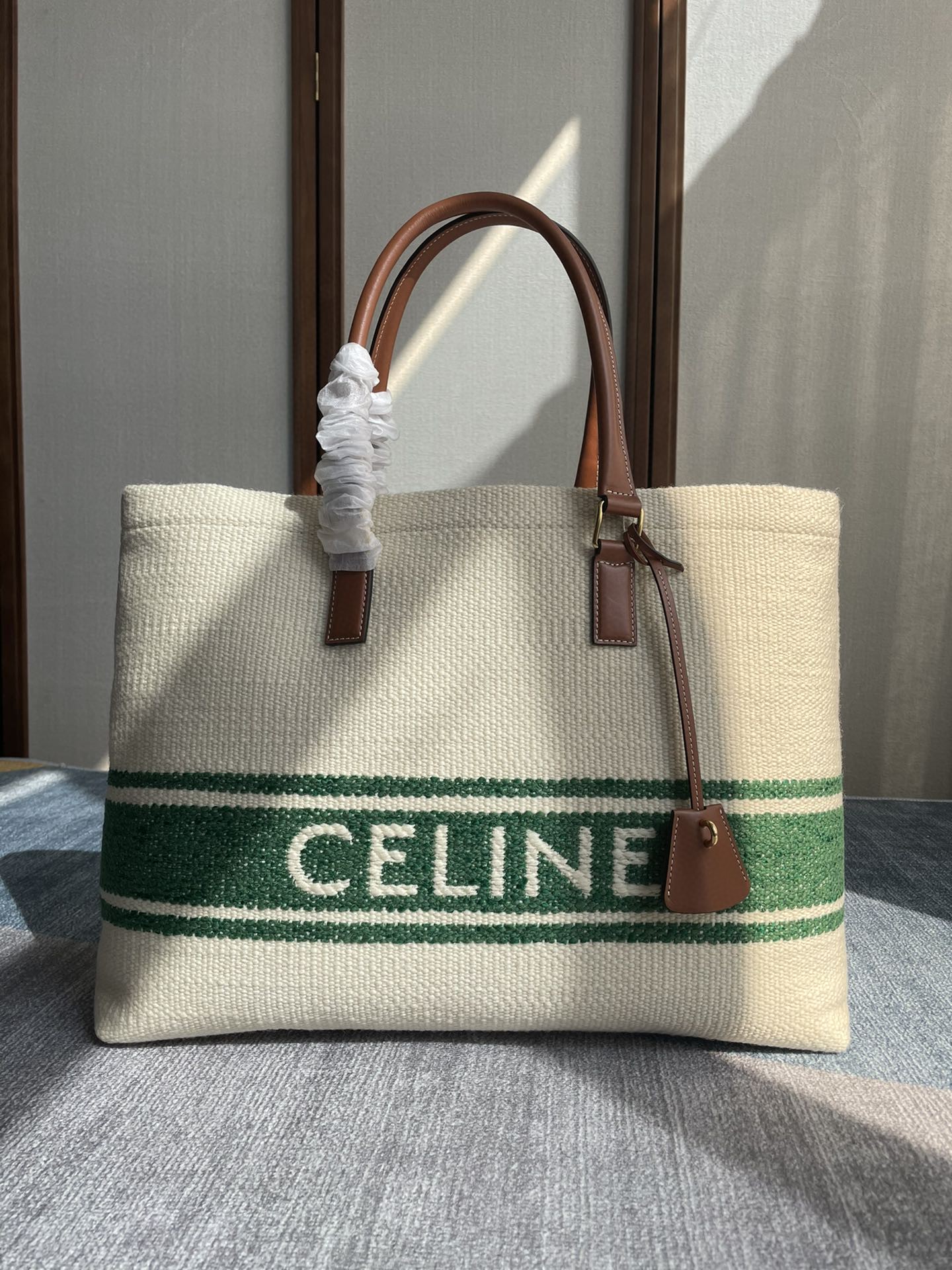 セリーヌ CELINE 完美品質 44 Tote ハンドバッグ 2203