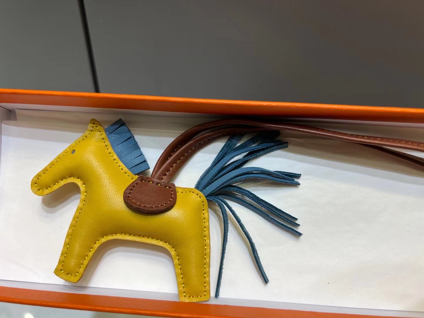超美品 エルメス 馬 小物 ストラップ