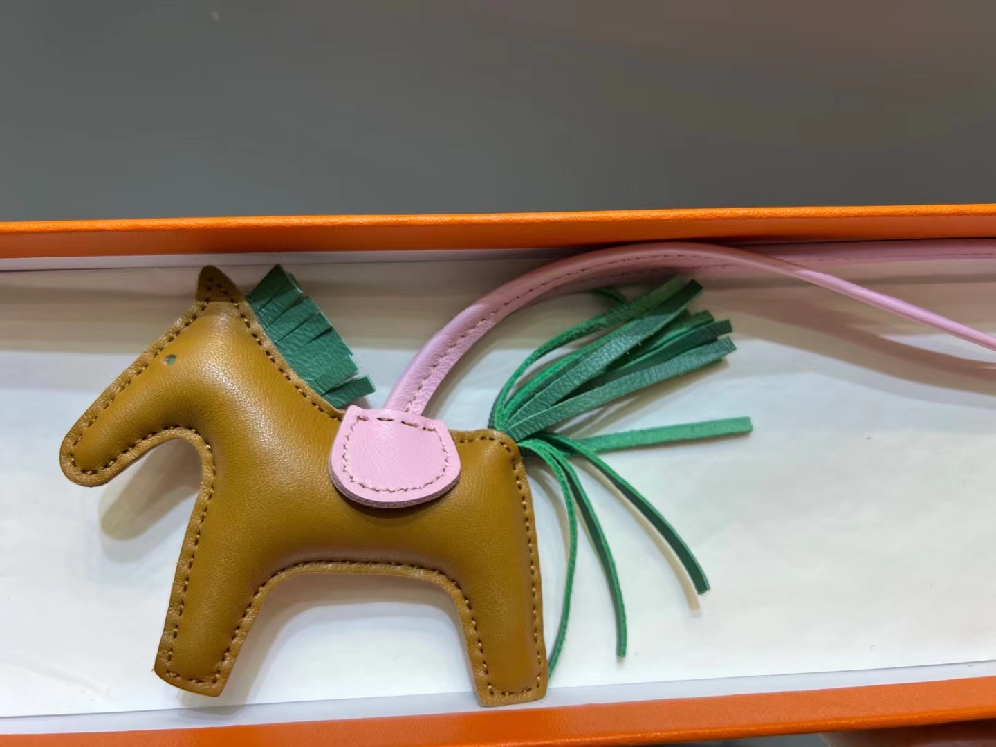 超美品 エルメス 馬 小物 ストラップ
