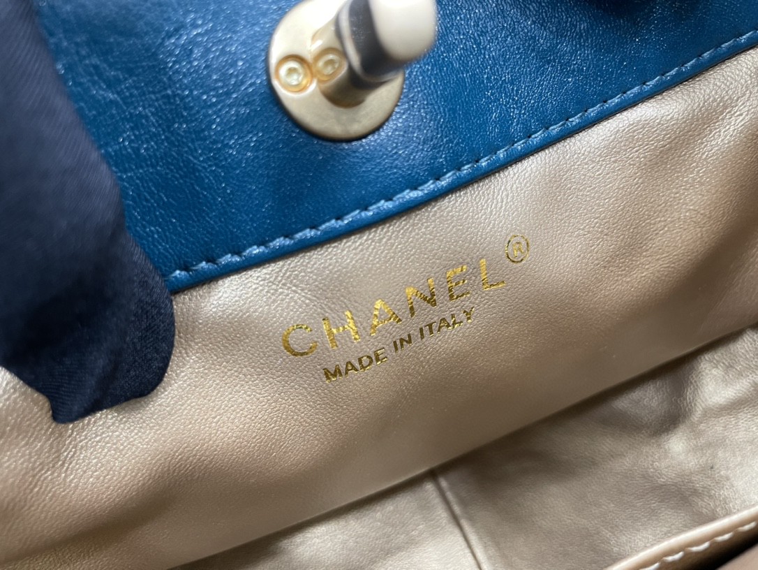 CHANELシャネル ミニショルダーバッグ スモールバッグ2203
