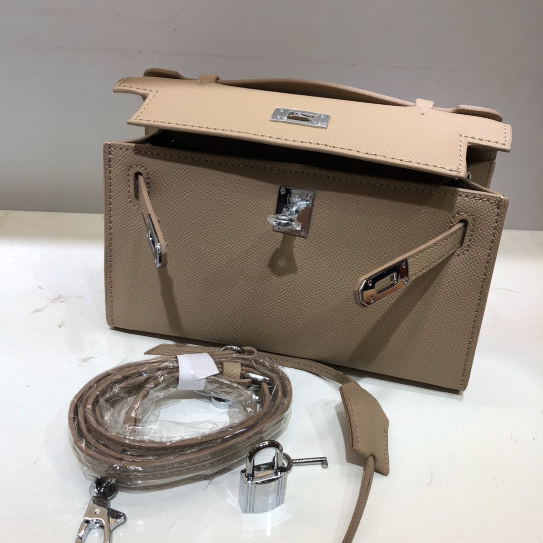 エルメス HERMES ケリー 22 ヴォーエプソン 2205AMJ