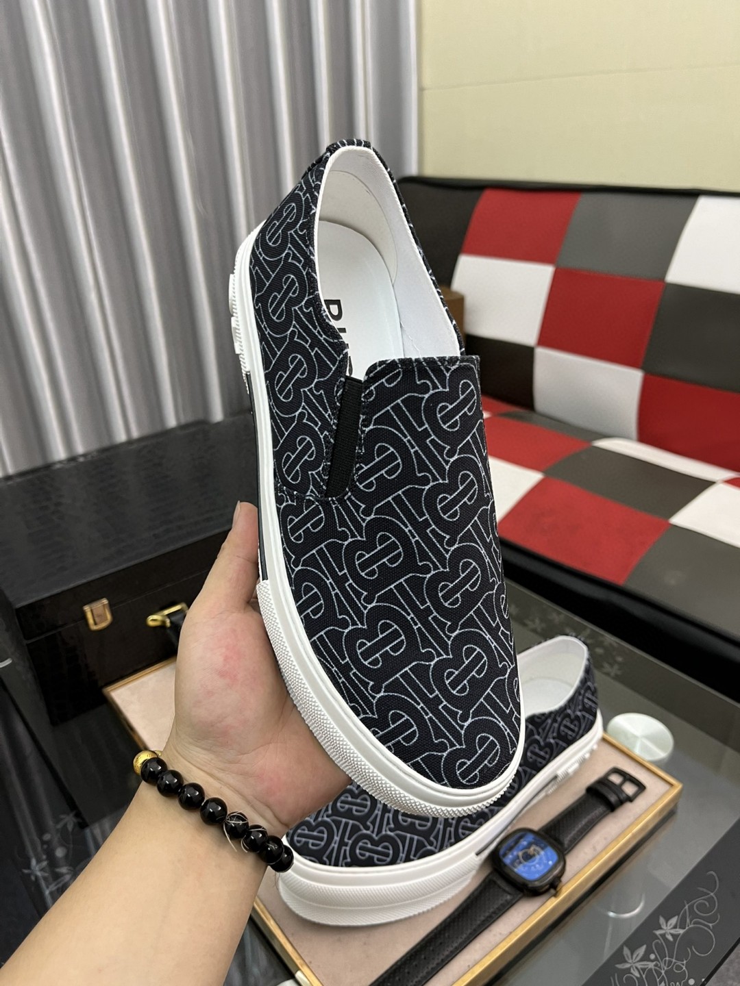 バーバリー メンズ ドライビングシューズ