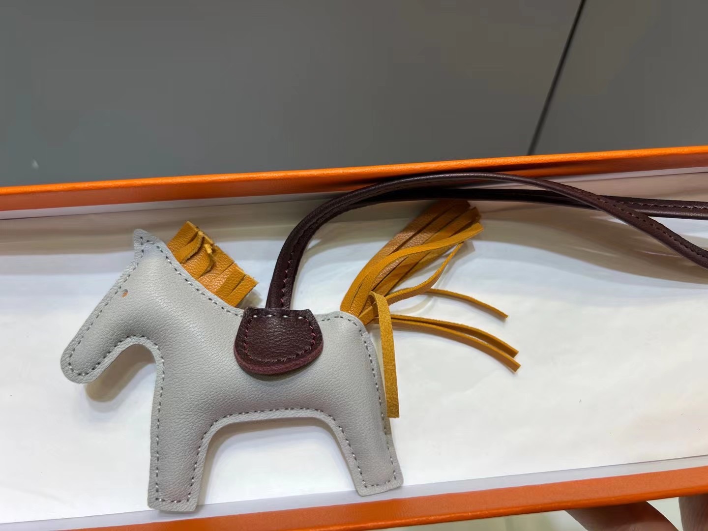 超美品 エルメス 馬 小物 ストラップ