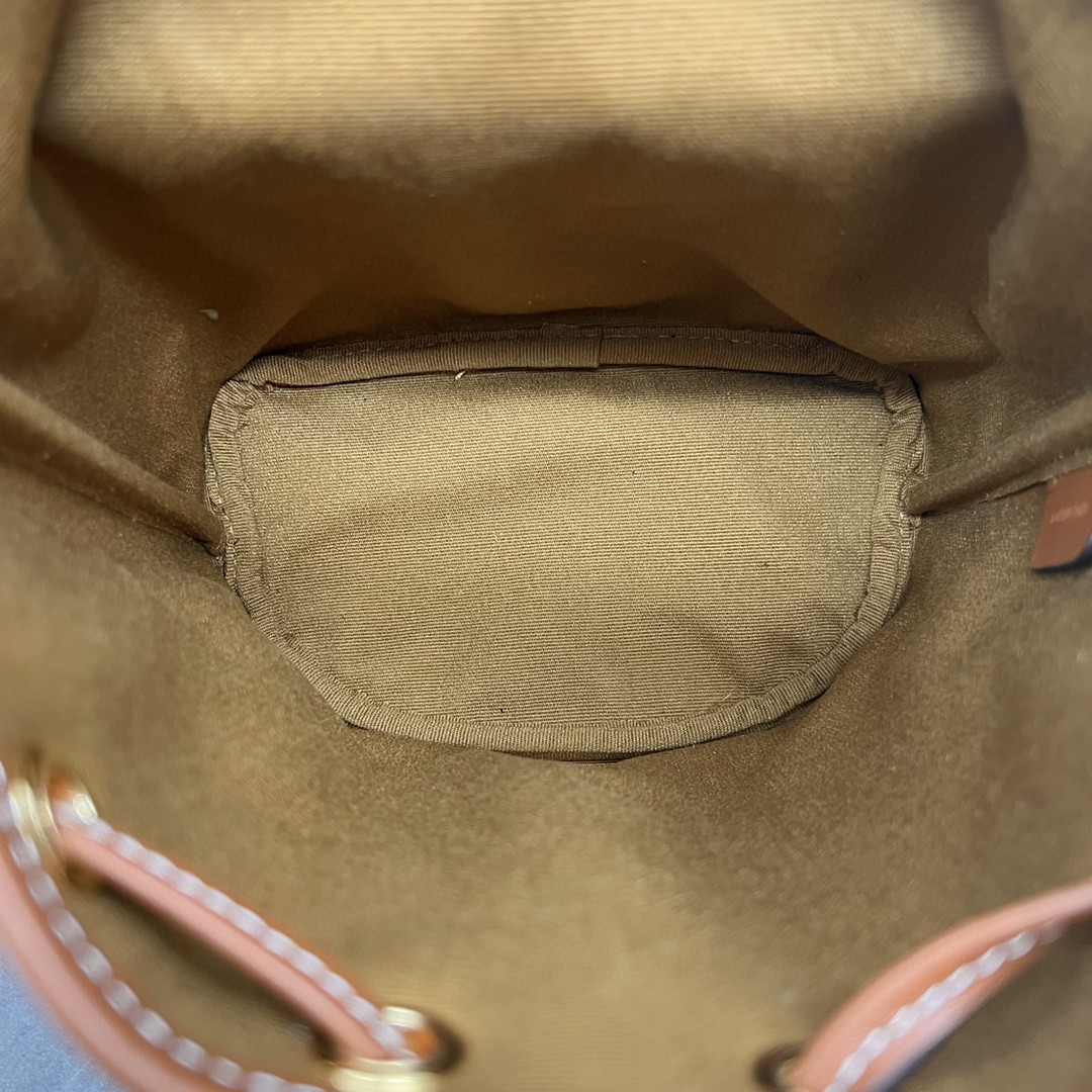 セリーヌ CELINE 超美品 スモール 後背包 リュック