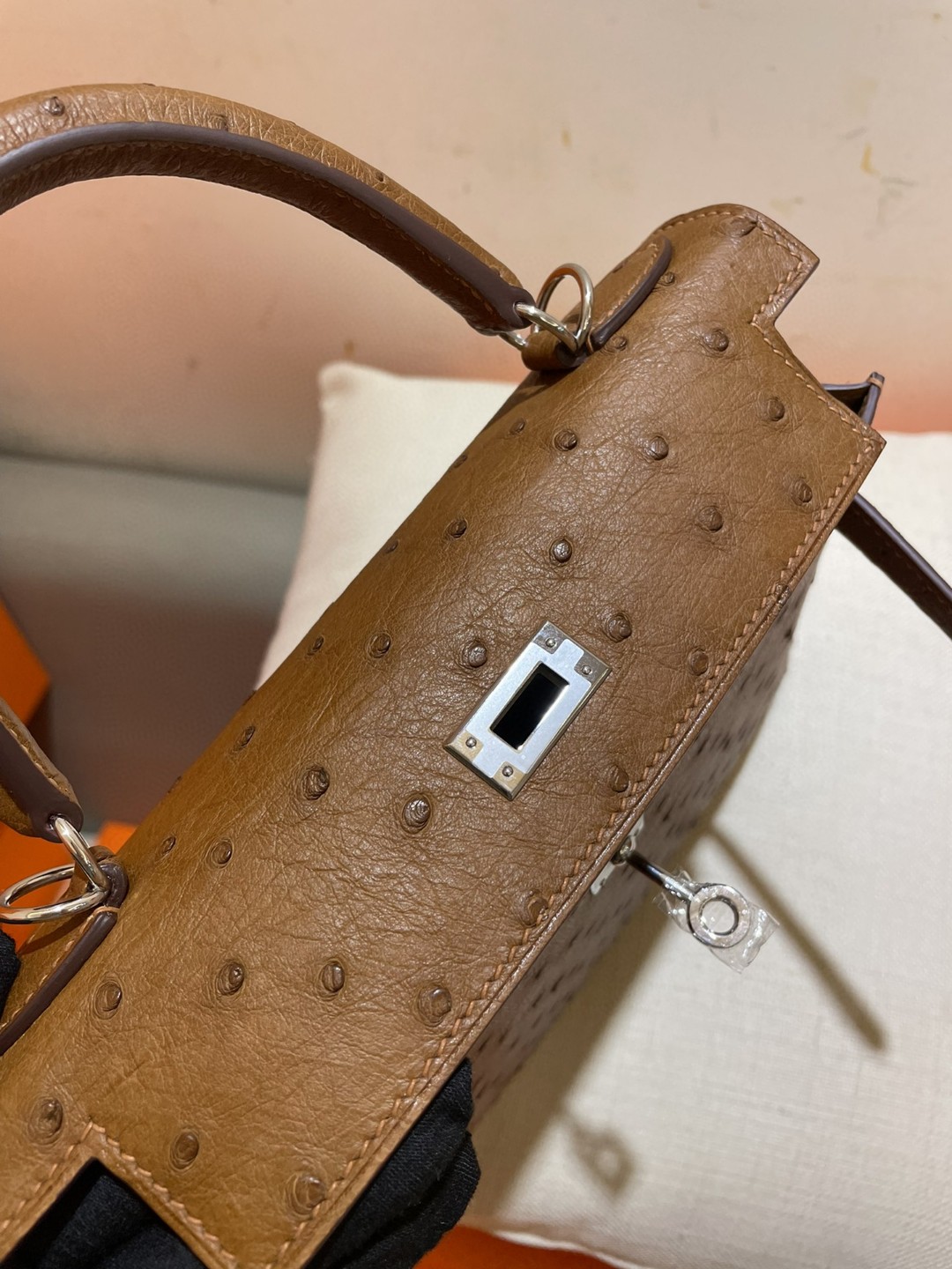 パーフェクト エルメス HERMES ケリー 25 オーストリッチ 2205